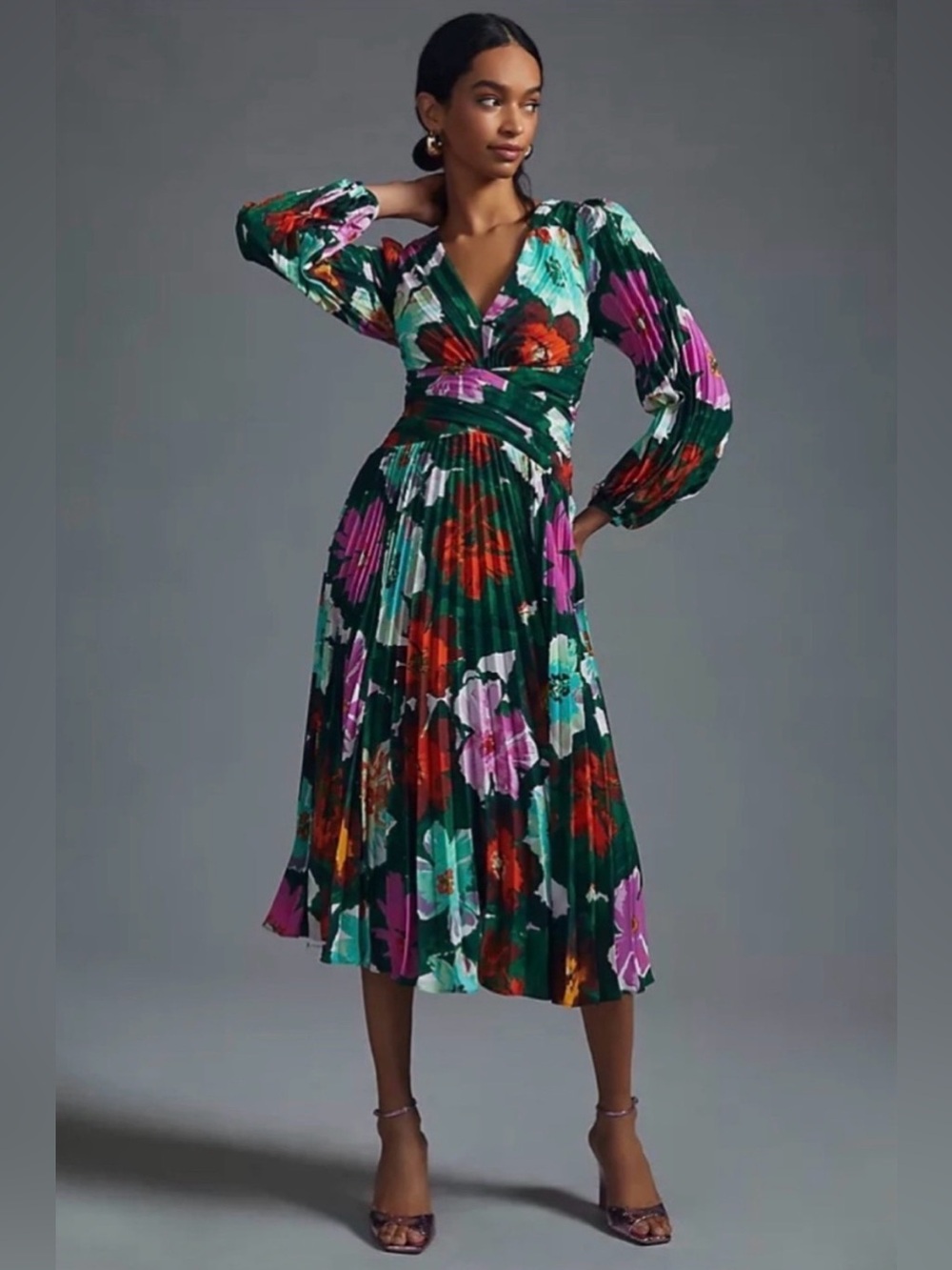 Maeve Anthropologie Green Floral Pleated Midi Dress Open Back V-Neck Size 8